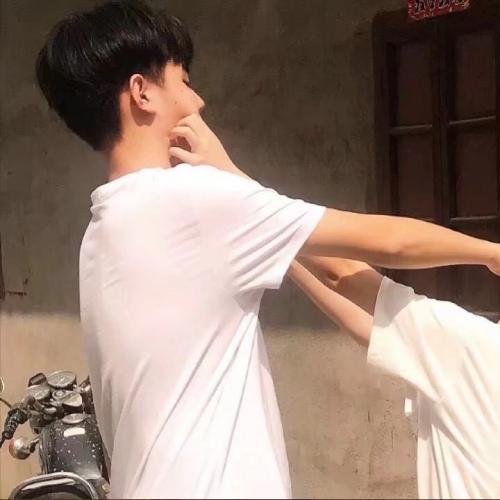 ͷ˸