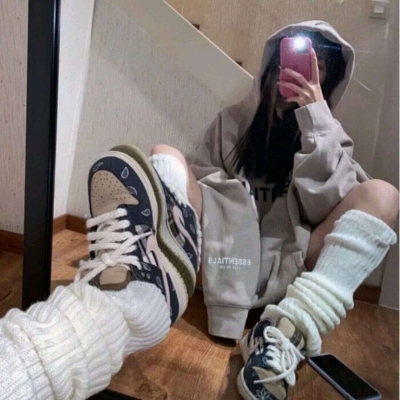 ΢ʱиŮͷ,峬ĳÿͼŮͷ
