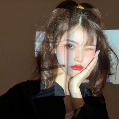 手绘头像女生唯美可爱