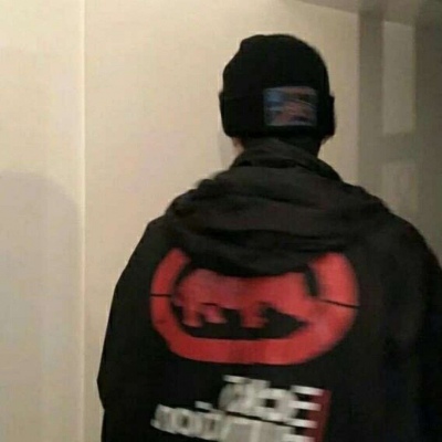 ͷͷ
