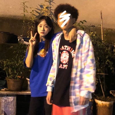 低调成熟微信情侣头像一对