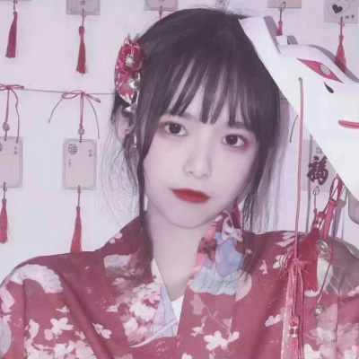 超伤感颓废女生头像高冷