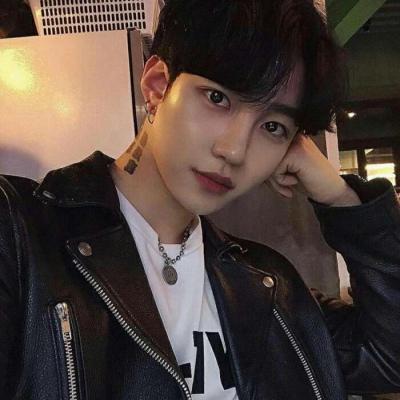 暖男是专属的帅气微信头像