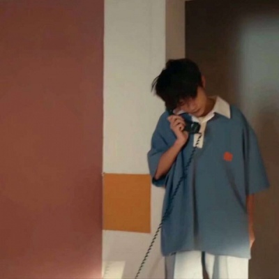 帅气冷漠男生头像冷酷霸气男生