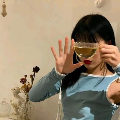 高级感满满日系甜美范的女生头像