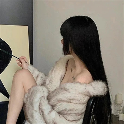 ϵ߼СŮͷͼƬ