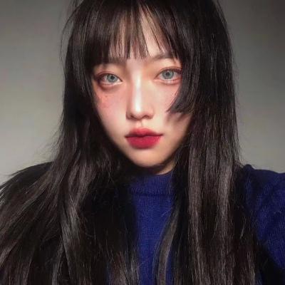 ۾