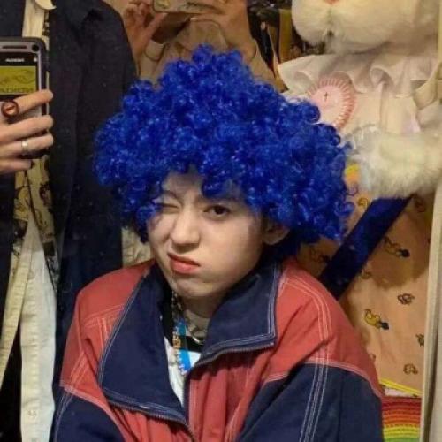 ͷ