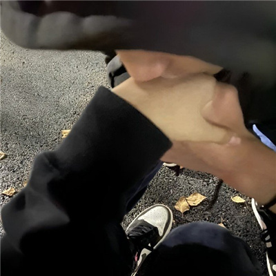 ͷר