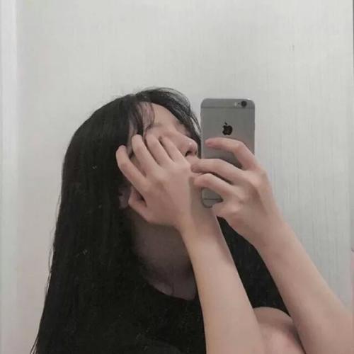 Ůͷ䣬
