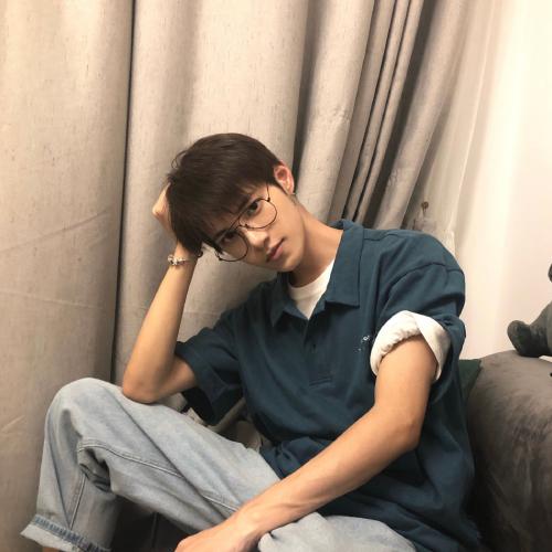 ϵͷ˧
