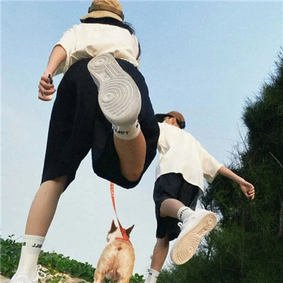 һͻĶͷ