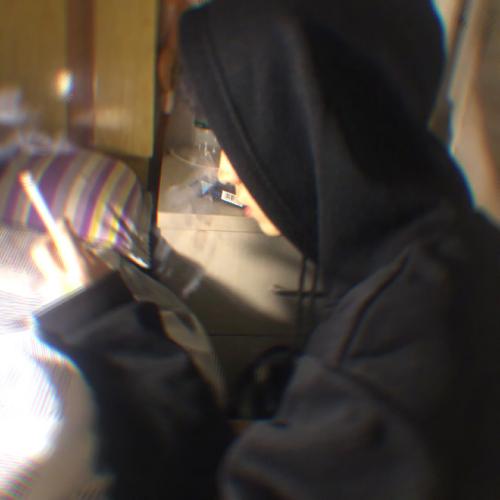˧ͷ