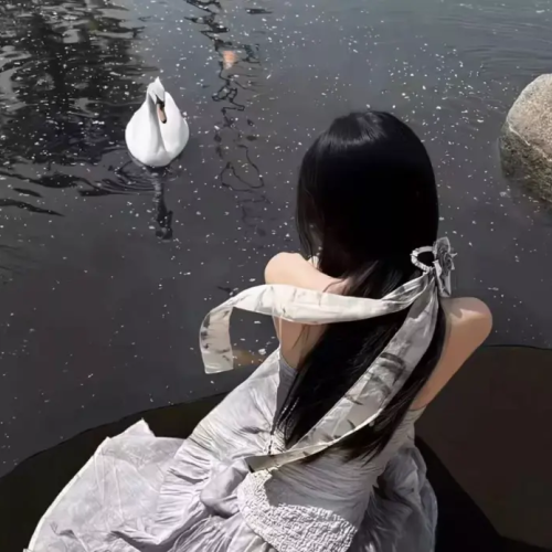 ˸ŮͷӰͼƬ