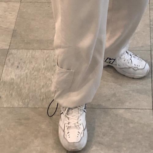 ˧˧ͷͼƬü͸¶һɶص
