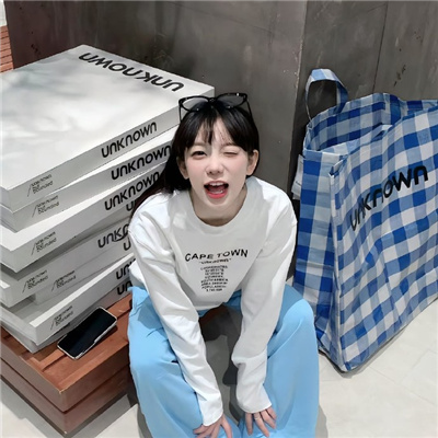 رƯرŮͷ