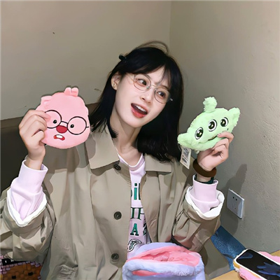 رƯرŮͷ