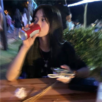 ŮͷС