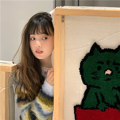 ͷ