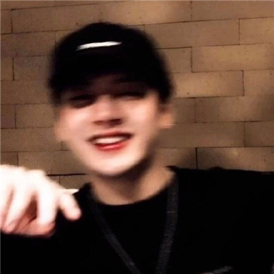 ˧ͷ˸