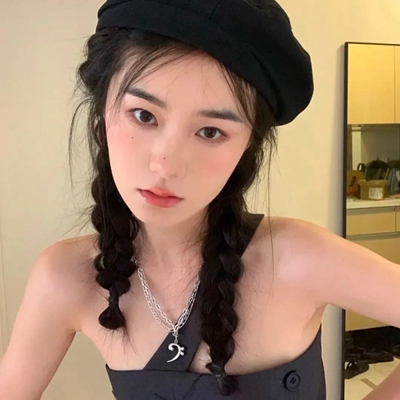 崿˵Ůͷϼ