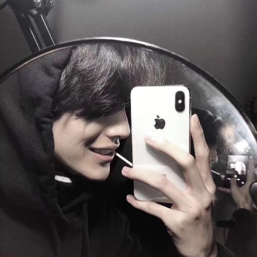 ÿһ˧ͷ񣬶̺޵ռ͸