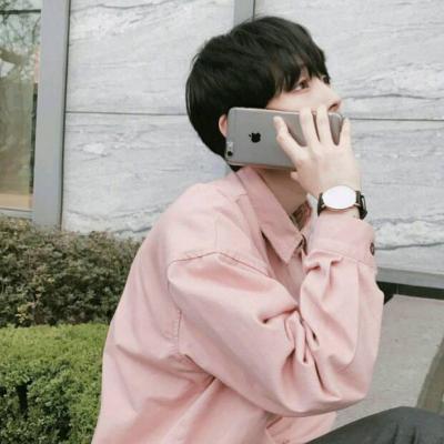 ֺܿ쪵ͷ۾͸¶һ侲Ϣ