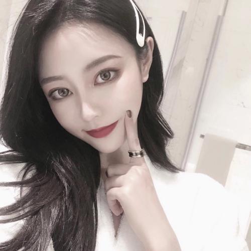 һƯġÿŮͷ񡹣һպ