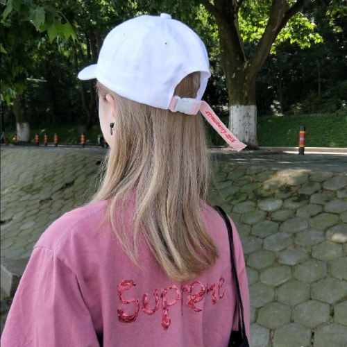 ŮӰͼƬȫ΢ͷ˸еһ޷