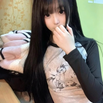 ins˴Ůͷ