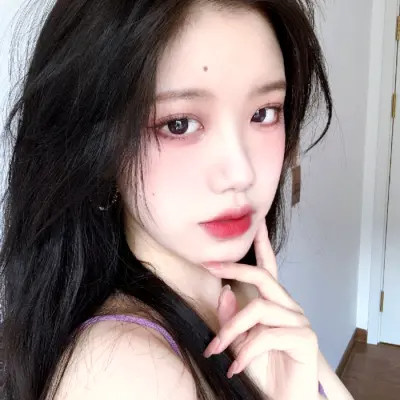 ins˴Ůͷ